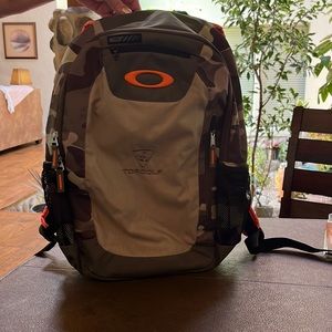 Oakley TopGolf Backpack